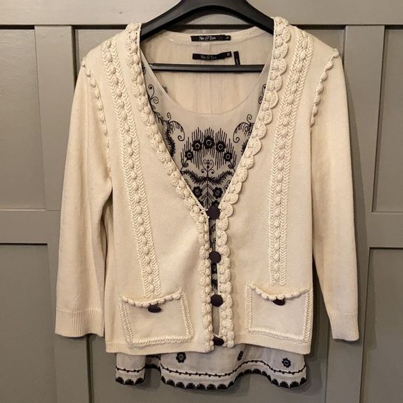 NIC + Zoe Embroidered Sheer Nylon Sleeveless Top Size Medium - Picture 7 of 8